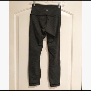 Lululemon Wunder Under Hi-Rise 7/8 Tight - Size 4